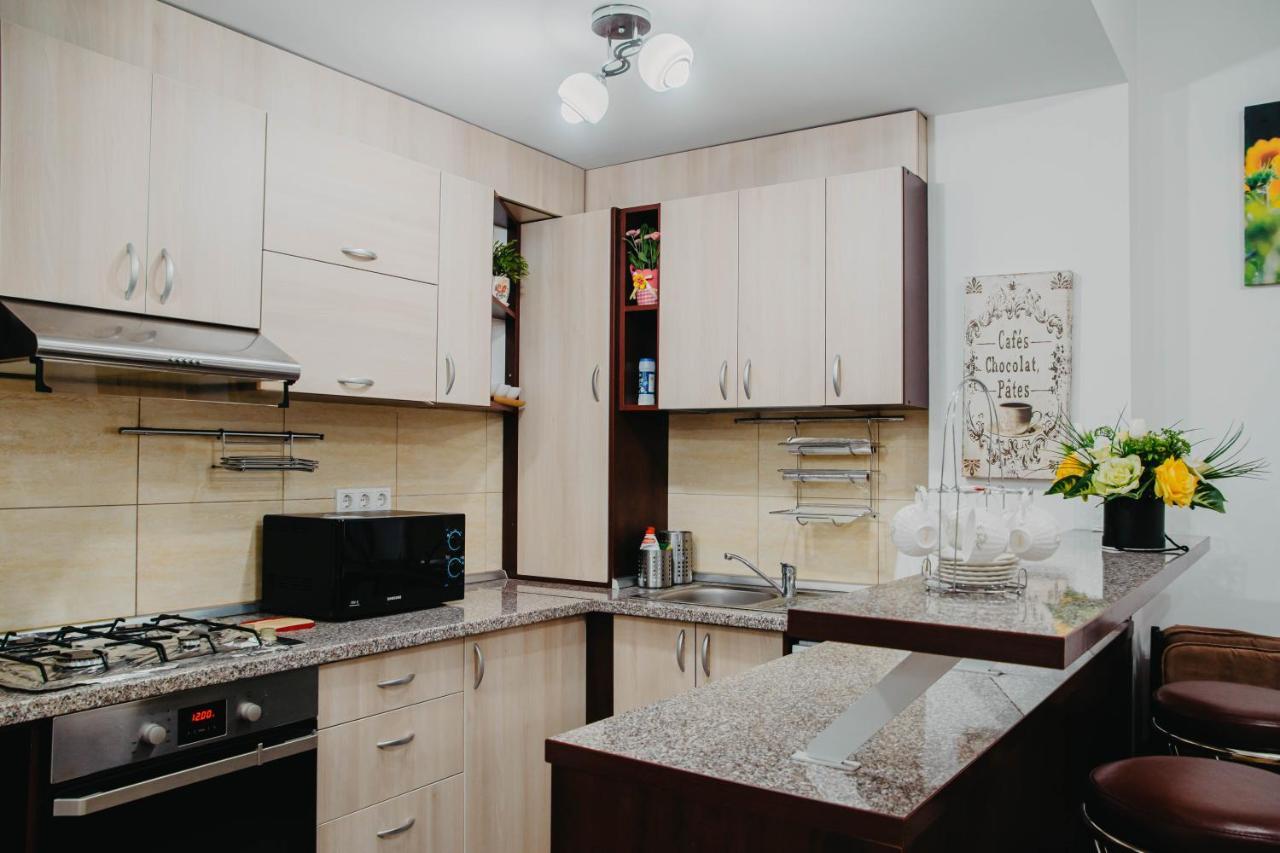 Hugo Mountain Apartment ซินายา ภายนอก รูปภาพ