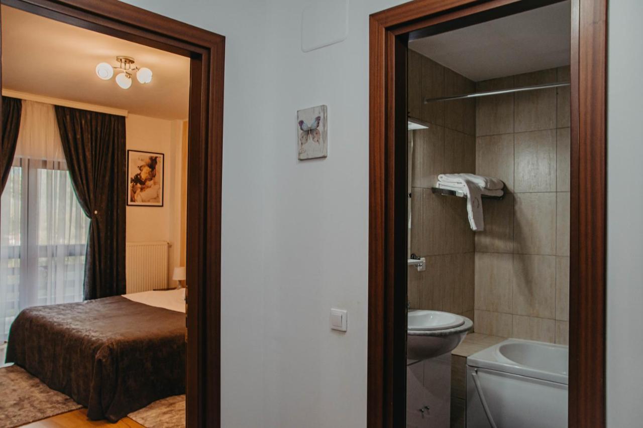 Hugo Mountain Apartment ซินายา ภายนอก รูปภาพ